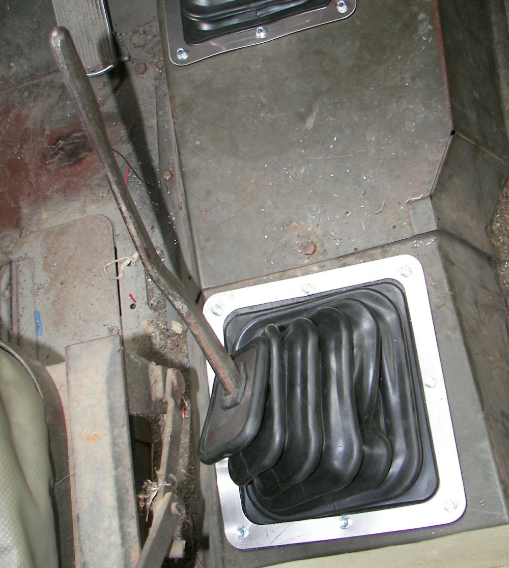 Aftermarket Shifter Boots for the M35