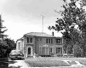 9tucker_home2.jpg