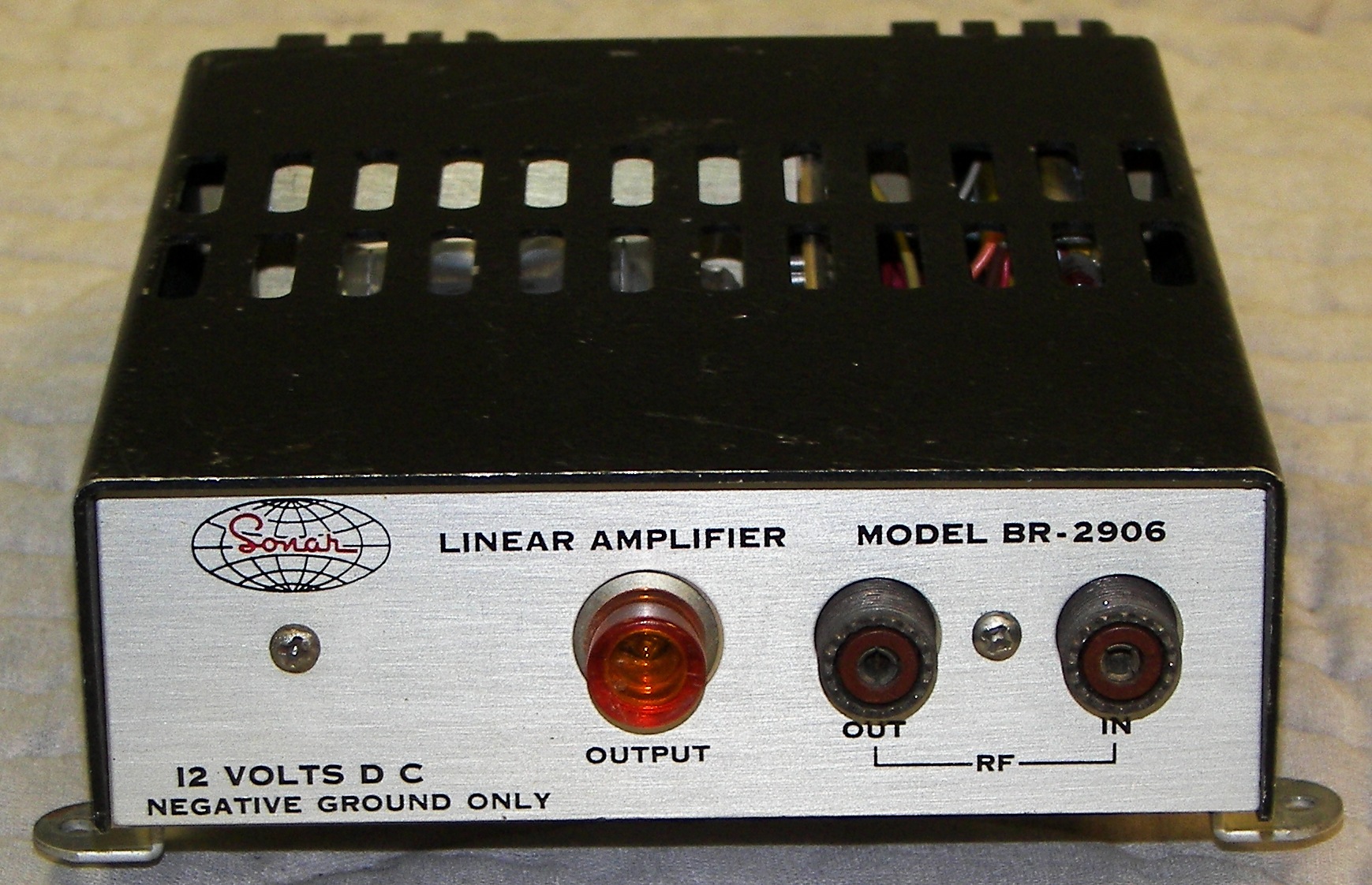 Vacuum Tube Mobile HF Linear Amplifiers